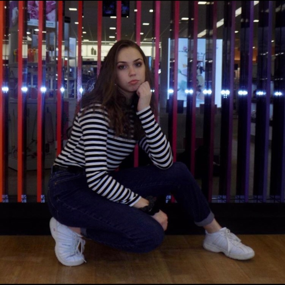 Meet your Posher, Adrian